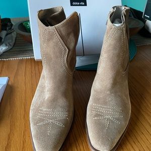 Brand Hew/Never Worn Dolce Vita Silma western bootie